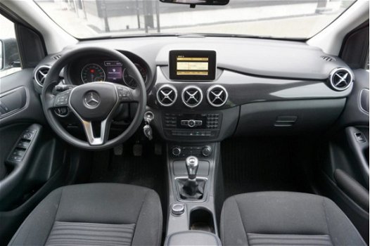 Mercedes-Benz B-klasse - 180 CDI Nieuw Model Navigatie-Pdc-Climate control - 1