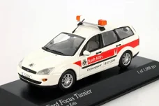 1:43 Minichamps Ford Focus Turnier 1999 wit