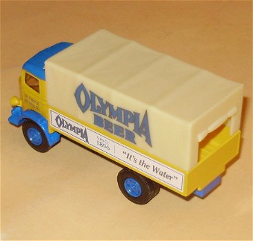 1:64 Hartoy lo4033 1934 GMC t-70 Olympia beer bier - 2