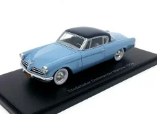 1:43 BoS Studebaker Commander Starliner 1953 twotone blauw