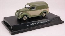 1:43 Starline 530620 Lancia Ardea 800 bestelwagen 1951 bruin