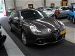 Alfa Romeo Giulietta - 1.4 T Distinctive Airco Climate control 170 PK - 1 - Thumbnail