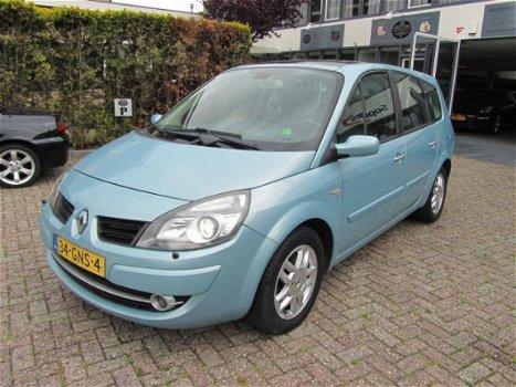 Renault Grand Scénic - 2.0 16V 5P AUT LPG NAVIGATIE ZEER LUX - 1