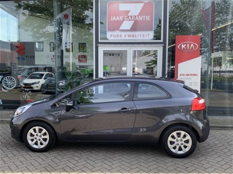 Kia Rio - 1.2 CVVT Plus Pack Airco Electrische ramen & spiegels LED Keyless Entry Audio MP3/USB - 1