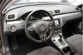 Volkswagen Passat - 1.4 TSI Comfort Executive Line BlueMotion AUTOMAAT GARANTIE APK - 1 - Thumbnail