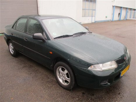 Mitsubishi Carisma - 1.6 GL , Airco - 1