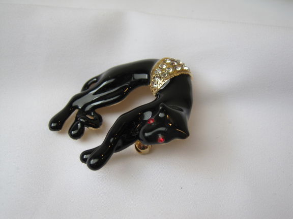 Broche goudkleurig zwart emaille panter/luipaard met rode kristal oogjes 3.9x3.8 cm. - Afbeelding 6