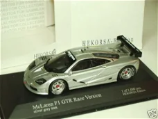 1:43 IXO McLaren F1 GTR Race Version silver grey