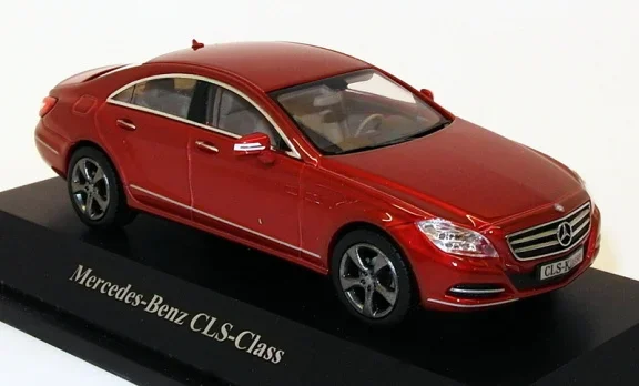 1:43 Norev Mercedes Benz CLS Zirkon Red - 1