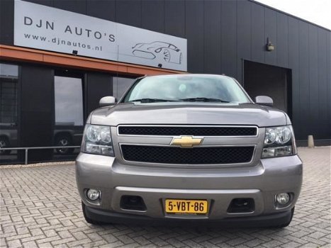 Chevrolet Avalanche - USA 5.3 V8 4WD 2009 LPG/DUB CABINE/AUT/LEDER/20INCH/4WD - 1