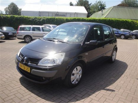 Renault Scénic - 2.0-16V Business Line Xenon/Trekhaak incl. nieuwe APK - 1