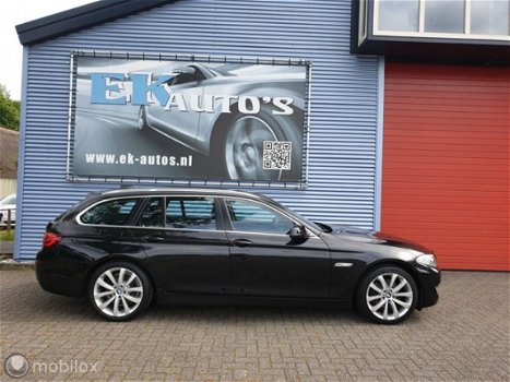 BMW 5-serie Touring - F11 523i High-Exe Automaat. Leer, Navi, Tr.haak, 19inch - 1