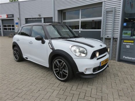 Mini Mini Countryman - 1.6 Cooper S Chili 184PK - JOHN COOPER WORKS - JCW - PANO - LEER - NAVI - PDC - 1