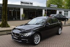 BMW 3-serie - 335i Aut. LUXURY LINE HeadUp Schuifdak