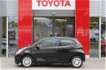 Toyota Aygo - 1.0 VVT-i x-play *PARKEERCAMERA / BLUETOOTH - 1 - Thumbnail