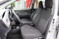 Toyota Yaris - 1.5 VVT-i Comfort *5-DEURS / BLUETOOTH / SAFETY SENSE - 1 - Thumbnail