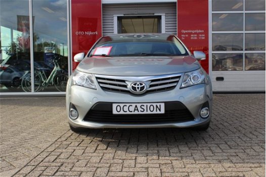 Toyota Avensis - 1.8 VVTi Business - 1