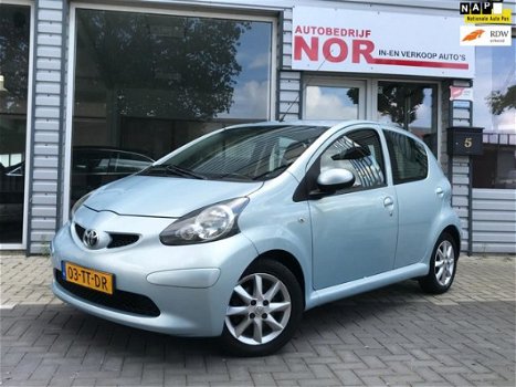 Toyota Aygo - 1.0-12V + 5 Deurs Airco in topstaat - 1