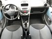 Toyota Aygo - 1.0-12V + 5 Deurs Airco in topstaat - 1 - Thumbnail