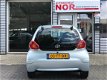 Toyota Aygo - 1.0-12V + 5 Deurs Airco in topstaat - 1 - Thumbnail