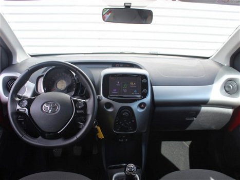 Toyota Aygo - 1.0 VVT-i x-play | Airco | Cruise | Coyote navi via app | LED | - 1