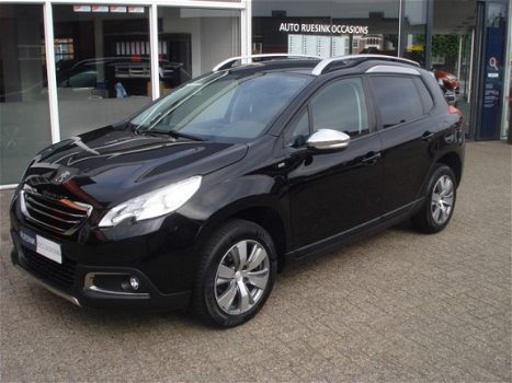 Peugeot 2008 - 1.2 PURETECH STYLE - 1