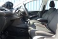 Peugeot 208 - 1.2 Puretech 82pk Allure |Navigatie|Airco|Pdc| - 1 - Thumbnail