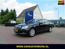 Mercedes-Benz C-klasse - 180 BUSINESS CLASS Automaat (Navi, Cruise, PDC V+A)