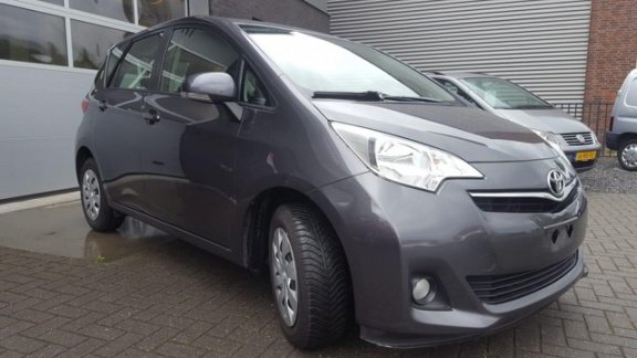 Toyota Verso S - 1.3 VVT-i Aspiration Nav/Airco - 1