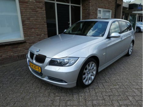 BMW 3-serie Touring - 330xi High Executive - 1