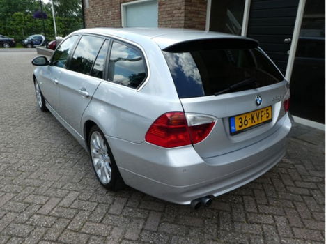 BMW 3-serie Touring - 330xi High Executive - 1