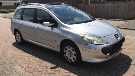 Peugeot 307 SW - 1.6 HDi AIRCO 7-PERSOON BJ 2005 - 1