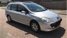 Peugeot 307 SW - 1.6 HDi AIRCO 7-PERSOON BJ 2005