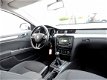 Skoda Superb Combi - 1.6 TDI Champs Elysees (xenon, navi, pdc, privacy glass) - 1 - Thumbnail