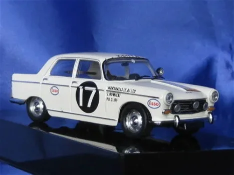 1:43 Ixo Peugeot 404 sedan Rally Safari 1968 #17 - 0