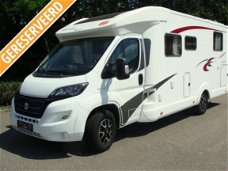 Eura Mobil Profila 720 QB Queensbed - 13.000 km.