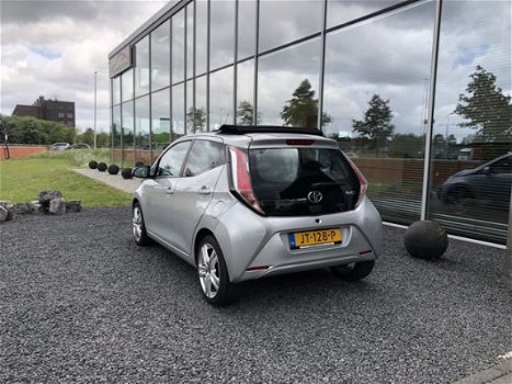 Toyota Aygo - 1.0 VVT-i X-Wave Silver Airco BT Camera Cabrio NL AUTO - 1