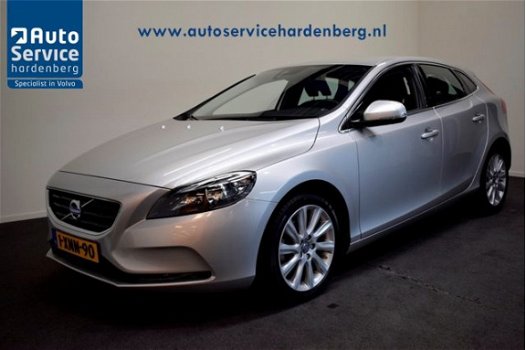 Volvo V40 - 1.6 T2 Momentum | Navi | Afn. Trekhaak | Autom. Airco | Wifi | Cruise Control - 1