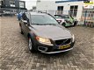 Volvo XC70 - 2.4 D5 Summum Handgeschakeld - 1 - Thumbnail