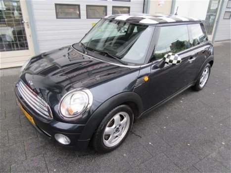 Mini Mini One - 1.4 Pepper Airco Navi ElecPak 6bak Dealer Onderhouden 1.Eigenaar Nw Apk - 1