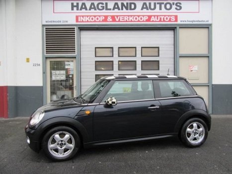 Mini Mini One - 1.4 Pepper Airco Navi ElecPak 6bak Dealer Onderhouden 1.Eigenaar Nw Apk - 1