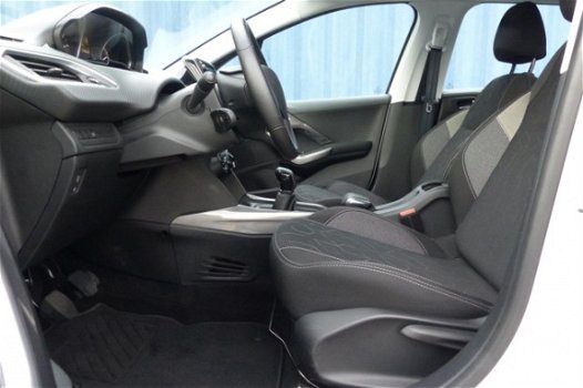 Peugeot 2008 - 1.2 PureTech 110 pk Active |Navigatie|Cruise|Airco|Centr vergr| - 1