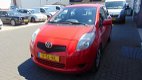 Toyota Yaris - 1.3 VVTi Sol - 1 - Thumbnail