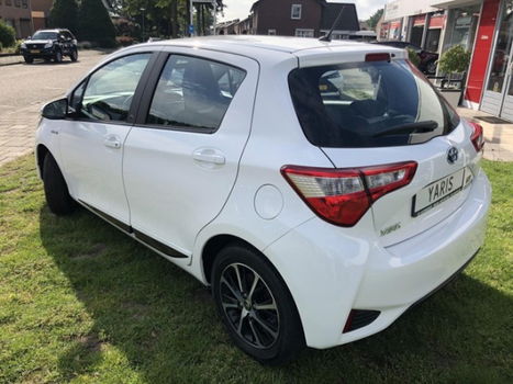 Toyota Yaris - 1.5 Hybrid DESIGN | LM VELGEN | TSS | STOELVERWARMING - 1