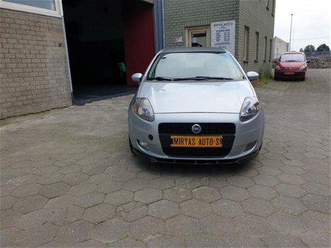 Fiat Grande Punto - 1.2 Active BJ2006/5DEURS/SPORTIEF - 1