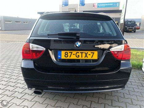 BMW 3-serie Touring - 318i - 1