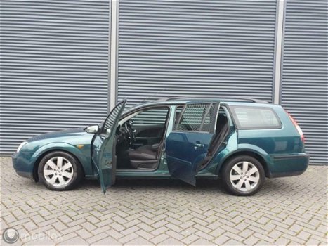 Ford Mondeo Wagon - 2.0 Automaat 13maand APK Luxe auto - 1