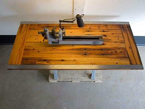 Industriële tafel, antieke draaibank met voetaandrijving 1890 - 6