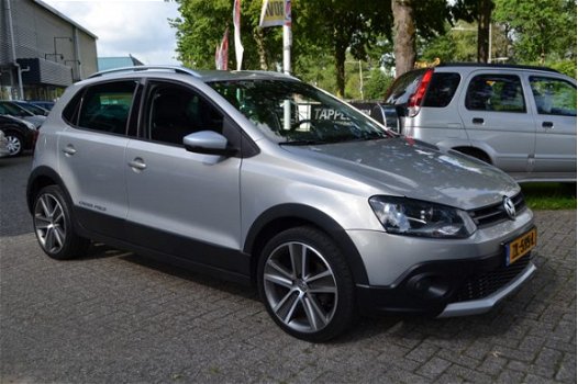 Volkswagen Polo - 1.2-12V Cross Polo / 5 DEURS / AIRCO / CRUISE / PARK.SENSOREN / BOEKJES - 1