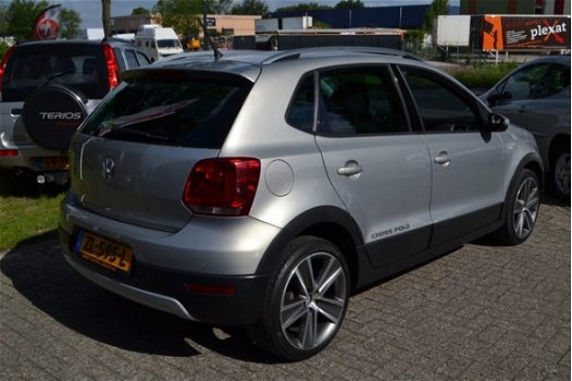 Volkswagen Polo - 1.2-12V Cross Polo / 5 DEURS / AIRCO / CRUISE / PARK.SENSOREN / BOEKJES - 1